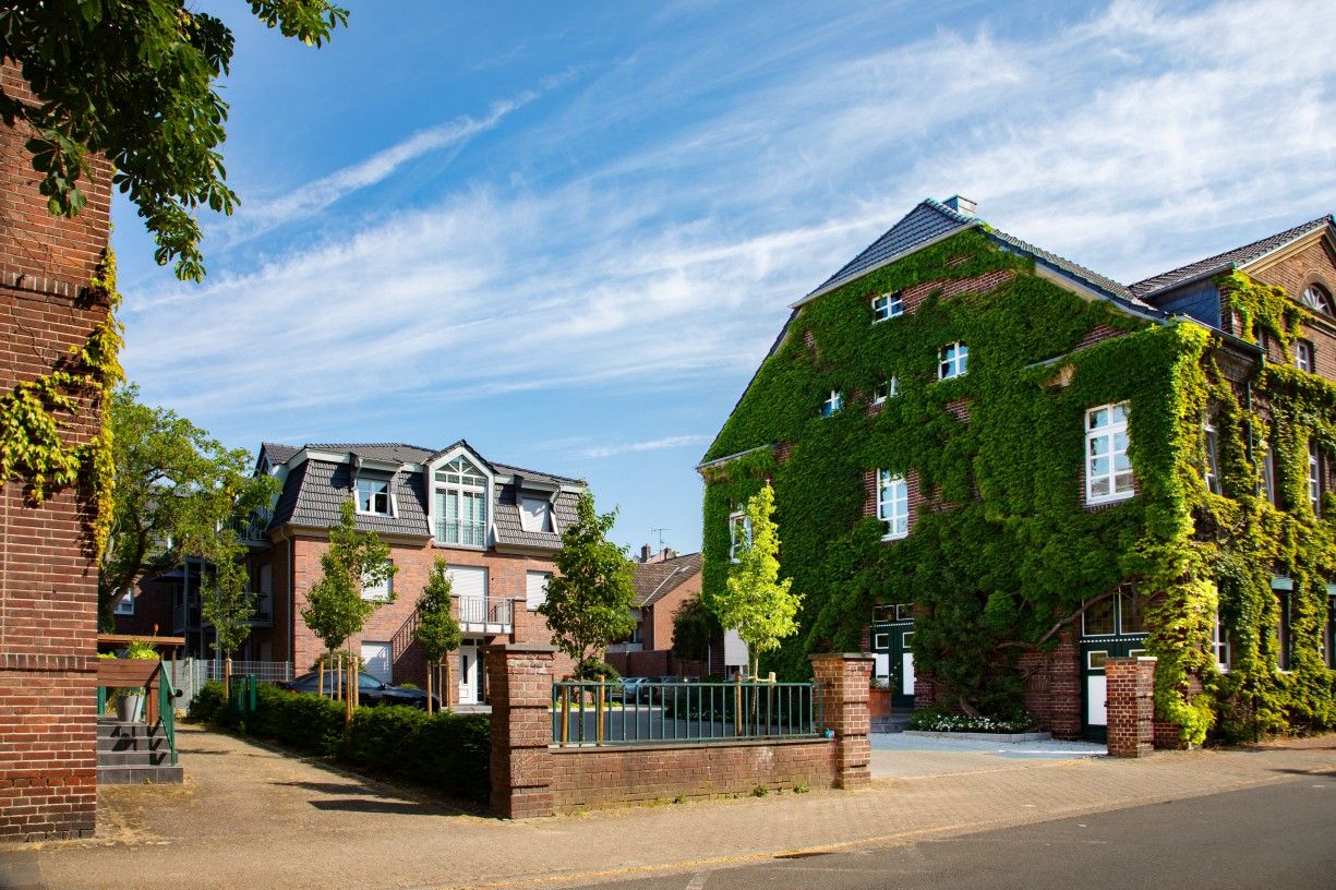 Mehrfamilienhaus